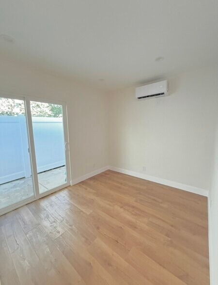 Bedroom - 8604 Tilden Ave