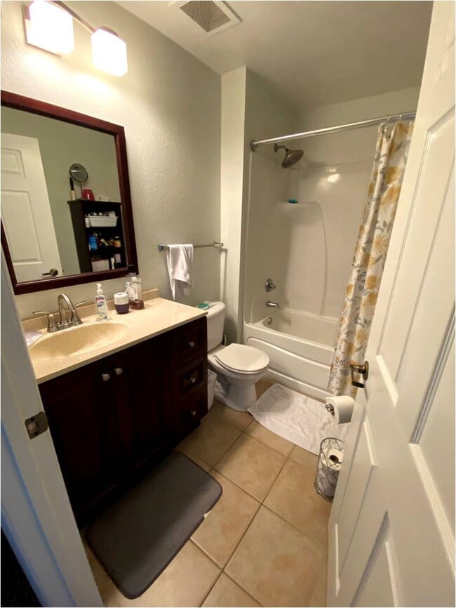 Bathroom 2 - 835 SW 9th St