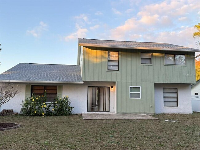 Building Photo - 4416 Summer Oak Dr