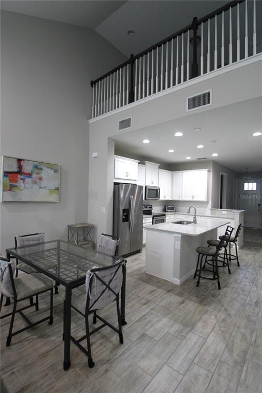 Building Photo - 11819 Brookside Dr