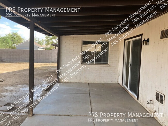 Building Photo - 26 E Duke Dr