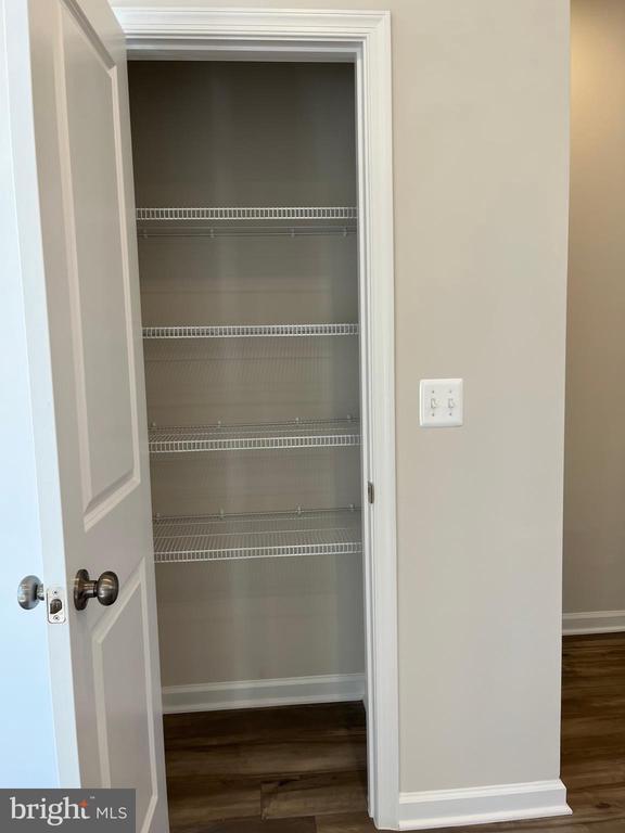 Building Photo - 306 Watercourse Dr