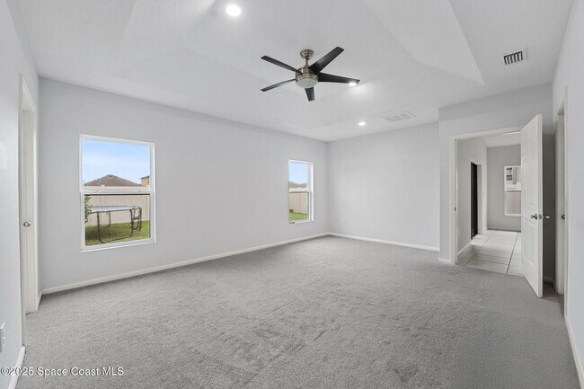 Building Photo - 4198 Alligator Flag Cir