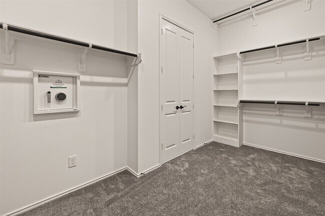 Building Photo - 506 Mandola Farms Dr