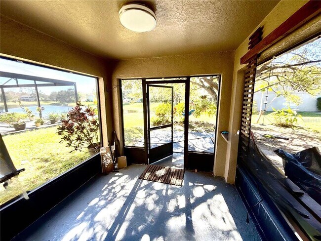 Building Photo - 10812 Tilston Point