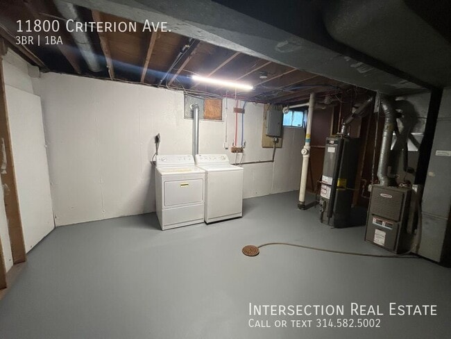 Building Photo - 11800 Criterion Ave