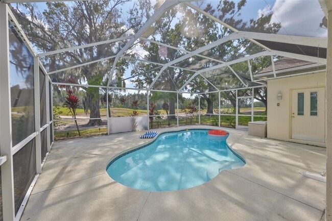 Building Photo - 1505 Ventana Dr