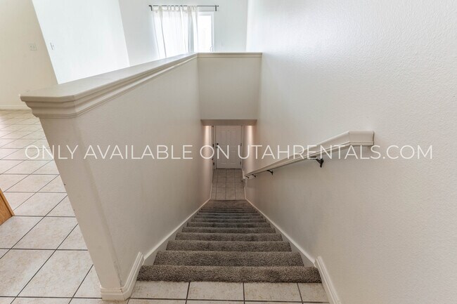Building Photo - 1508 W 110 N