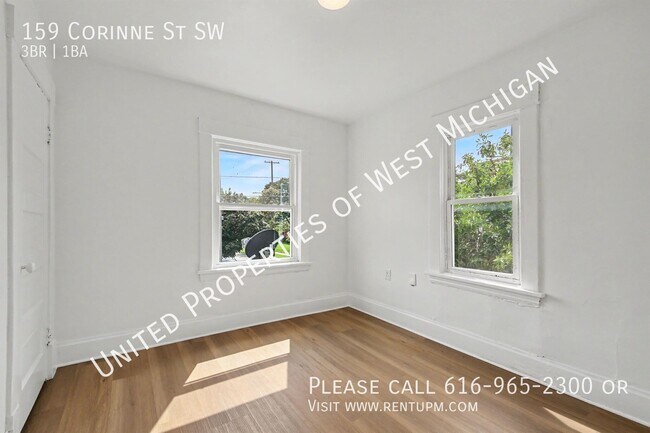 Building Photo - 159 Corinne St SW