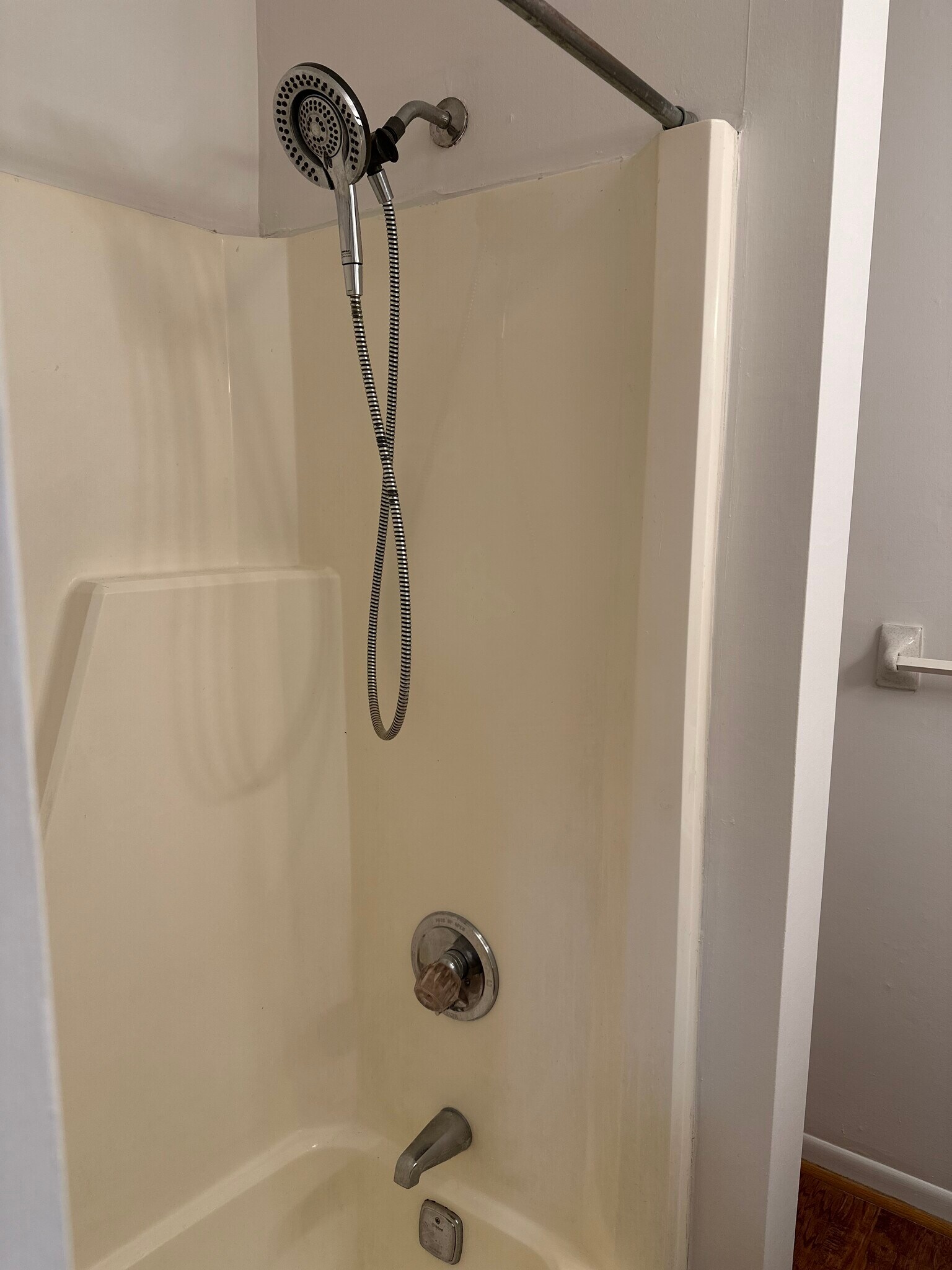 Building Photo - 415 N Oceana Blvd