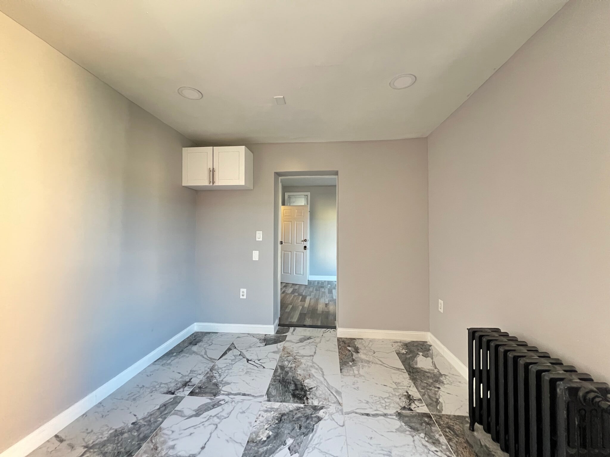 Unit 1 - 86 Irving St