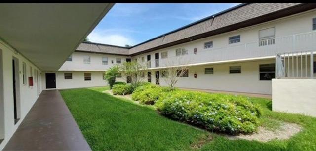 Building Photo - 8475 SW 94th St