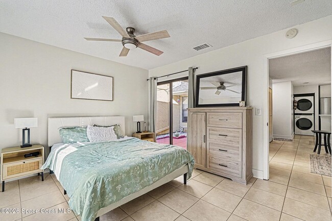 Building Photo - 1491 Sheafe Ave NE