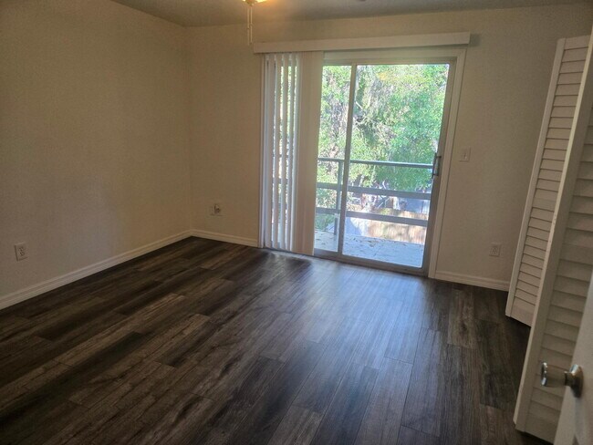 Building Photo - 1231 SW 61st Terrace