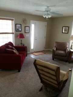 Building Photo - PRICE REDUCTION 3 BDRM TOWNHOUSE Available July 2026;   Monthly rent $1,795