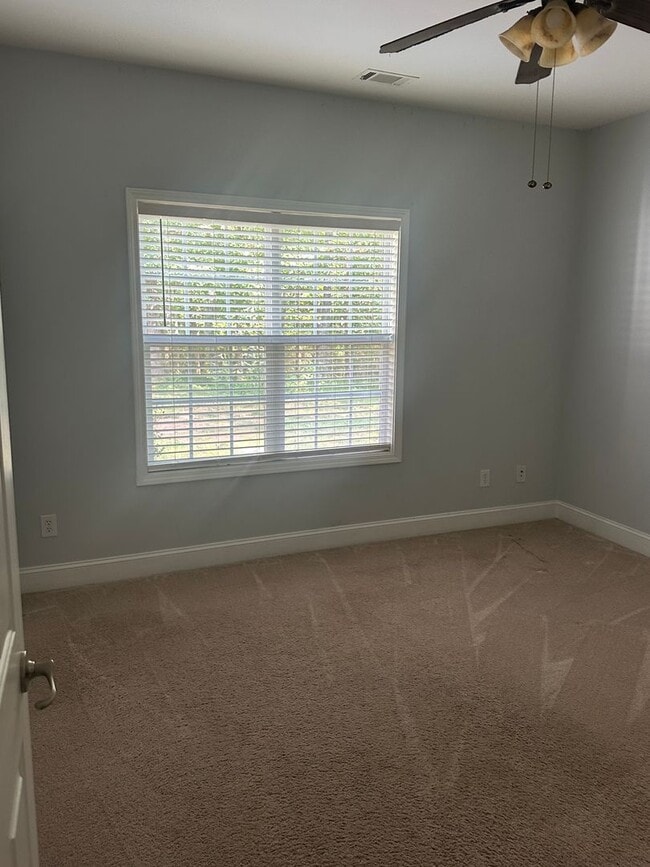 Building Photo - Single Family Home in Chestatee!