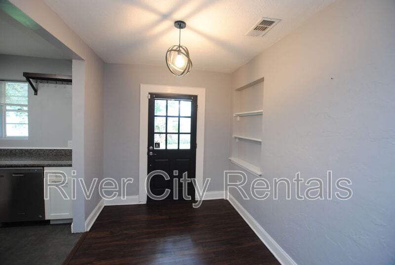 Building Photo - 4611 Blount Ave