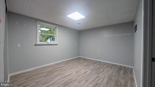 Building Photo - 922 Petinot Pl