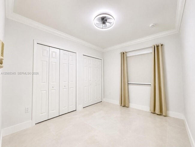 Building Photo - 3105 SW 143rd Ct