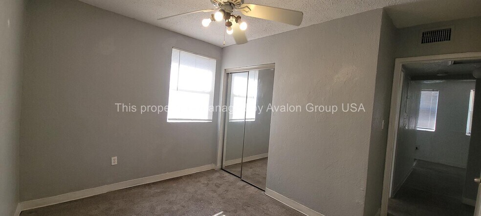 Building Photo - 745 Pippin St