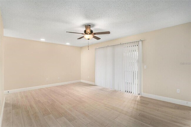 Building Photo - 3822 Cortez Dr
