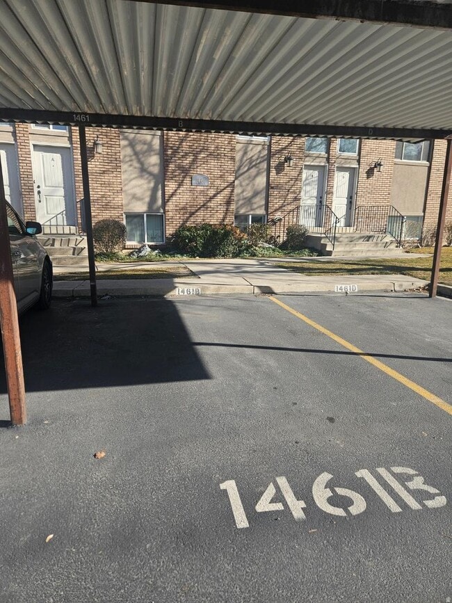 Building Photo - 1461 N Amiron Way
