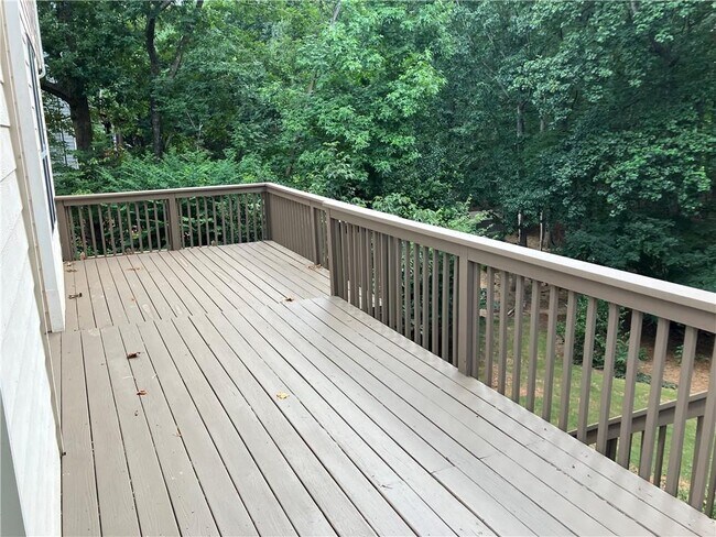 Building Photo - 420 Sable Ct