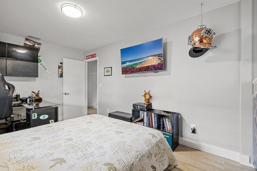 Building Photo - 9937 NW 47th Ter