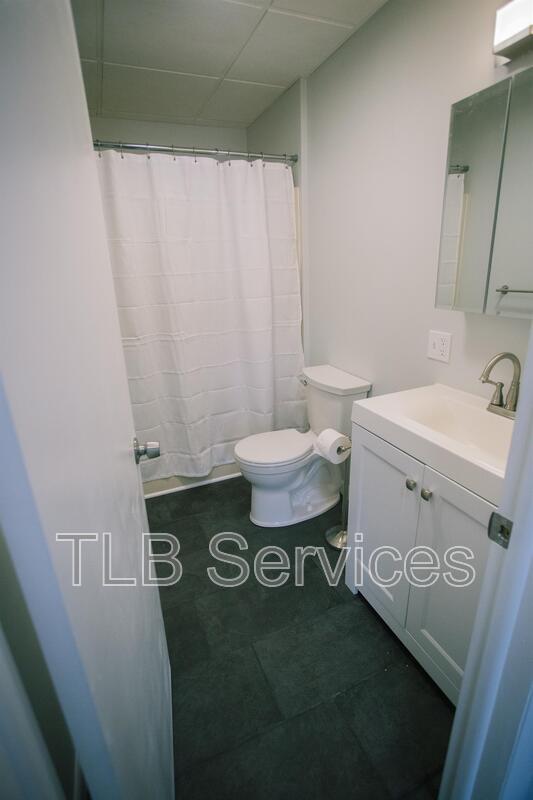 Building Photo - 159 Bellman St