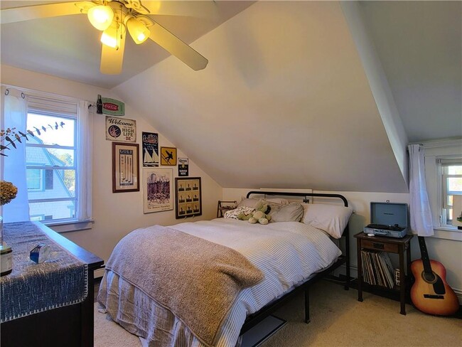 Building Photo - 18 Palmer St