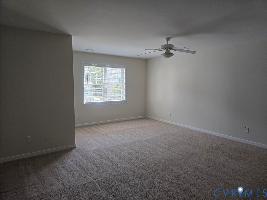 Building Photo - 9521 Pine Trails Ct