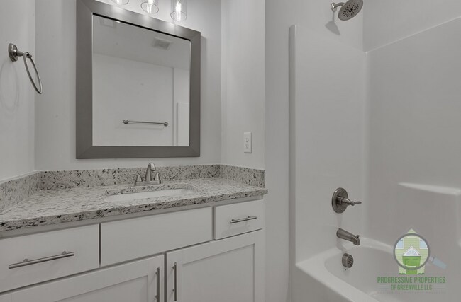 Building Photo - 8 Wofford Rd