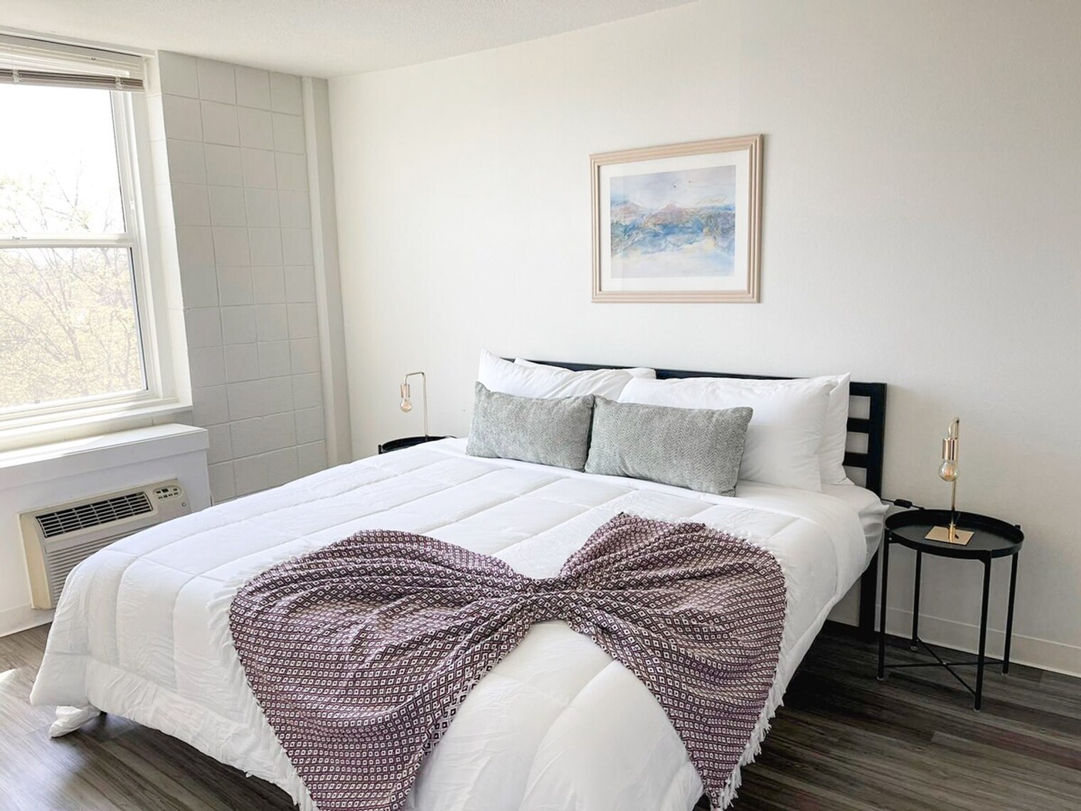 Building Photo - 2515 Burnet Ave