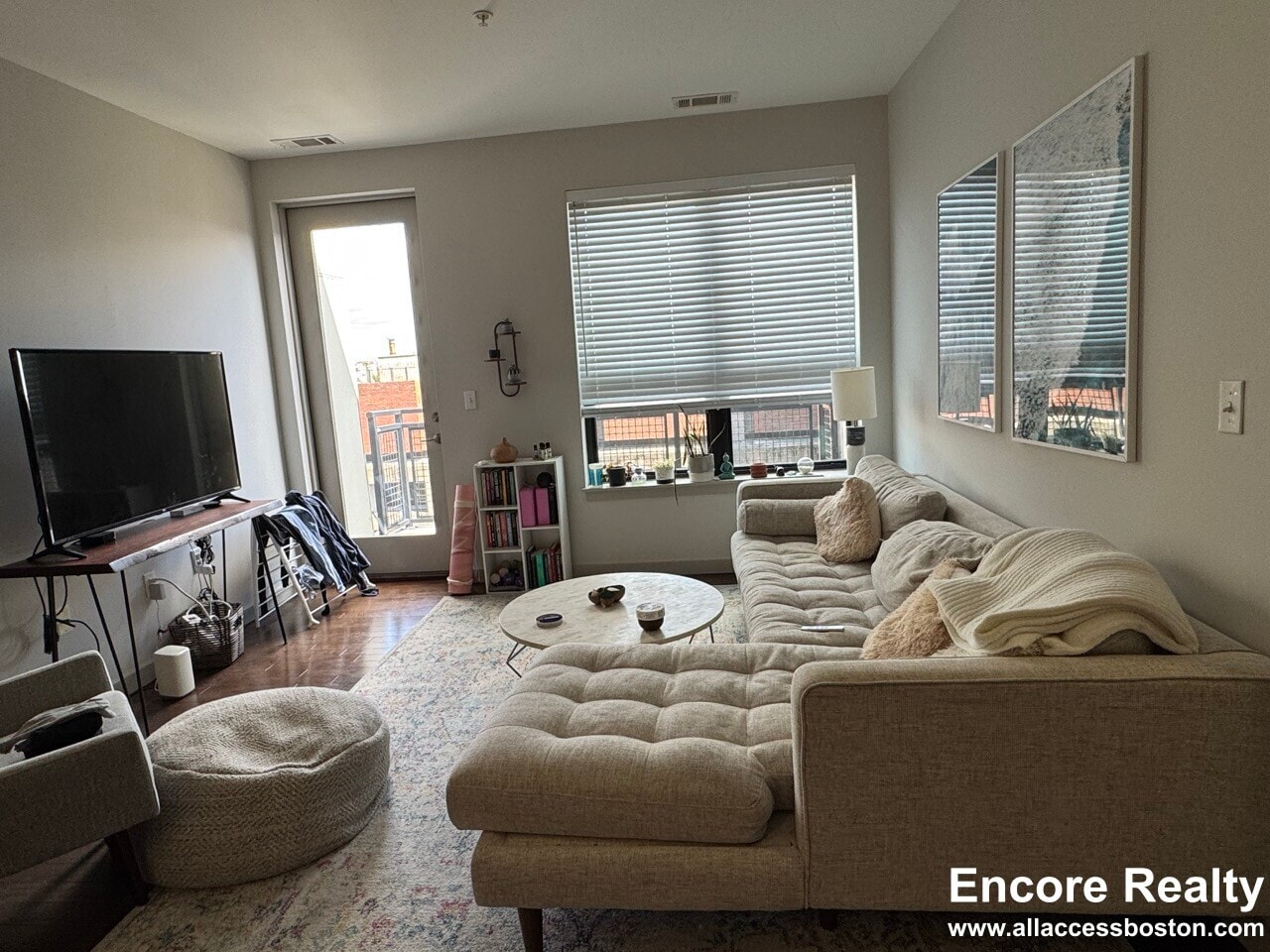 Building Photo - 22 Vernon St