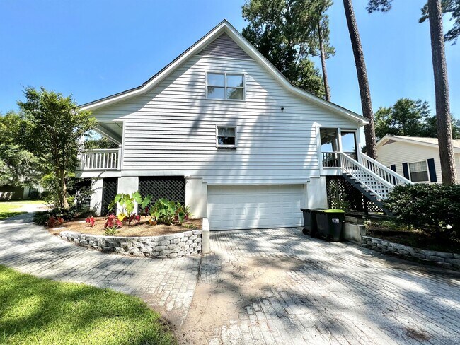 Building Photo - 344 Cottage Farm Dr