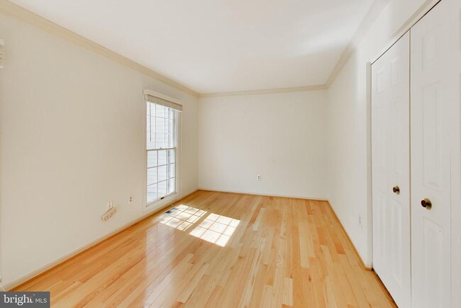 Building Photo - 14672 Brougham Way