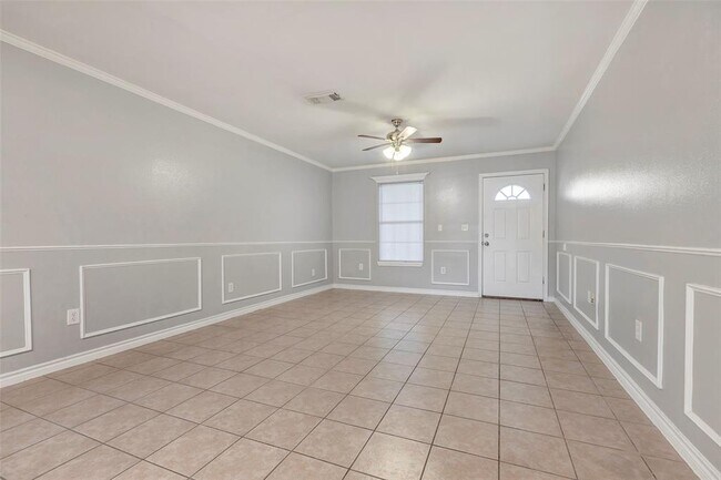 Building Photo - 7900 Fm-2354