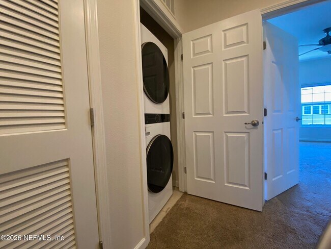 Building Photo - 11312 Estancia Villa Cir