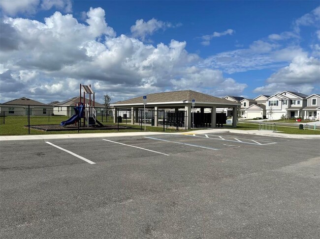 Building Photo - 608 Daring Dr