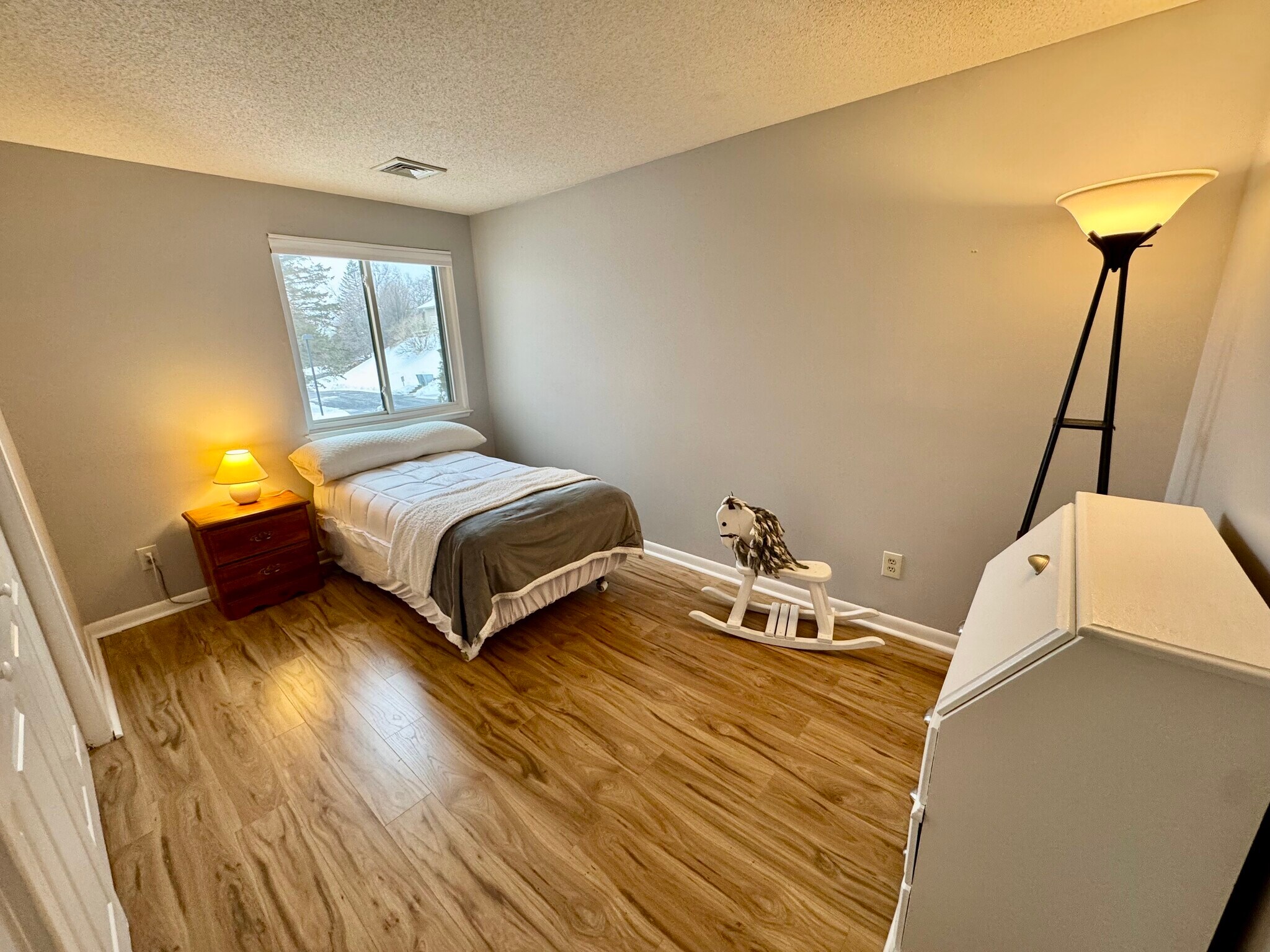 Building Photo - 300 Brittany Farms Rd