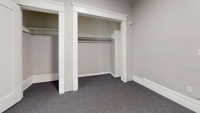 Building Photo - 1072 Wooster Rd W