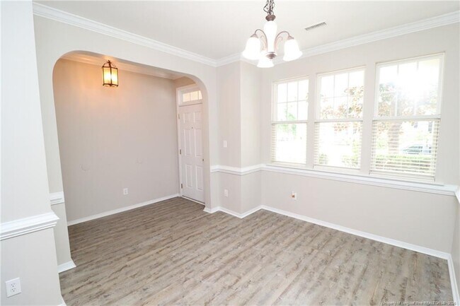Building Photo - 805 Meeting Hall Dr
