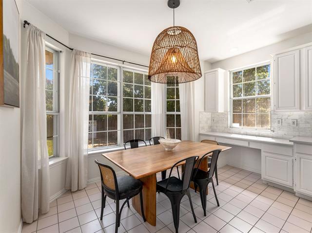 Building Photo - 672 Oakdale Dr