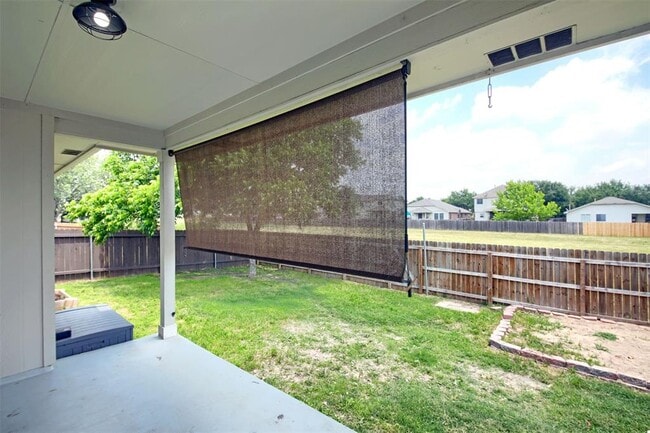 Building Photo - 3423 Sandy Koufax Ln