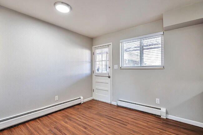 Building Photo - 5339 S Elati St
