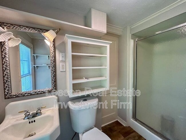 Building Photo - 274 Carrollton Ave