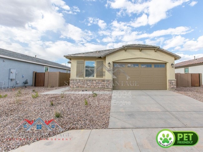 Building Photo - 2304 E Kelly Dr