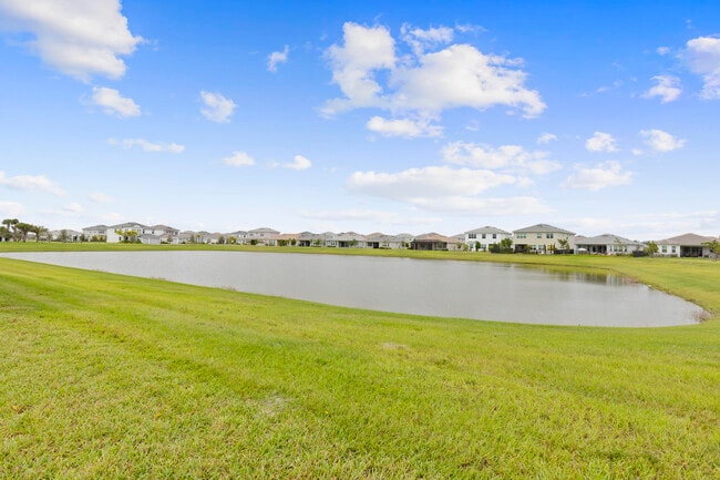 Building Photo - 13548 Spruce Pne Dr