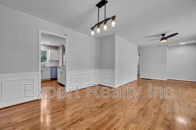 Building Photo - 1064 Caribbean Cir