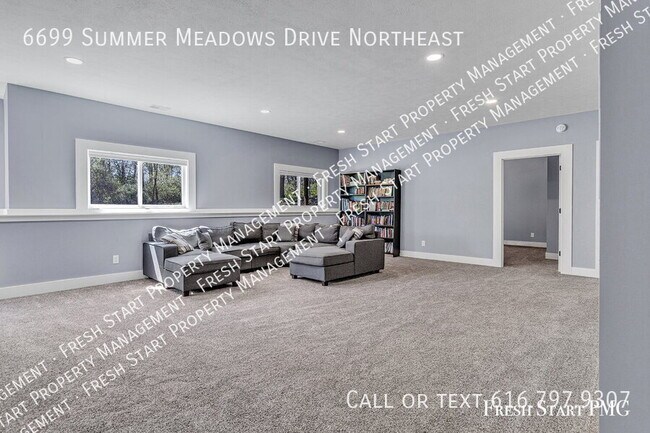 Building Photo - 6699 Summer Meadows Dr NE
